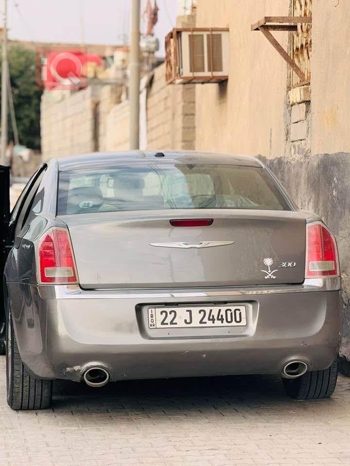 كرايسلر 300